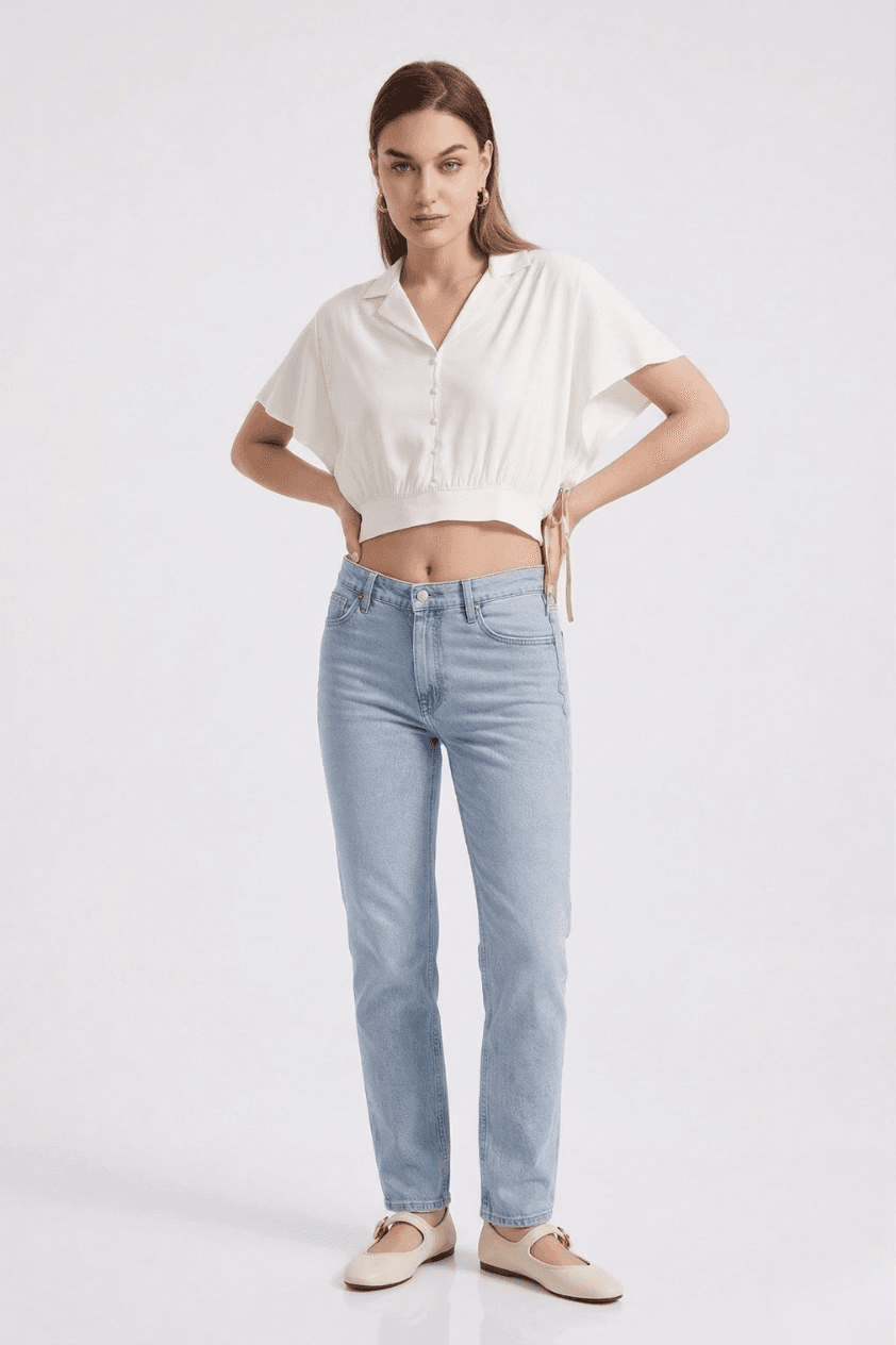 Blusa Crop de Popelín con Cuello Solapa 1