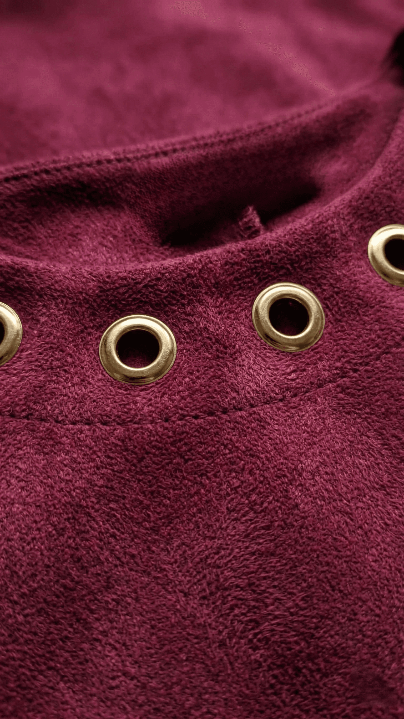 Vestido Mini con Detalle de Ojetes Metálicos — vista 2