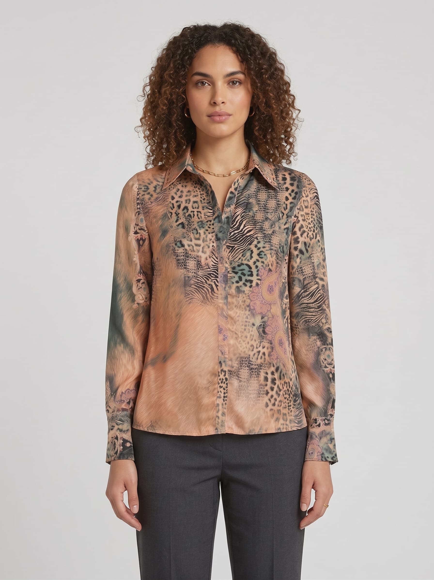 Blusa con Estampado Mixto Animal Print y Paisley